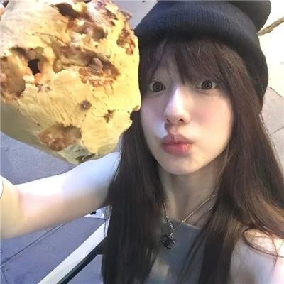 北极百货的秋乃小姐